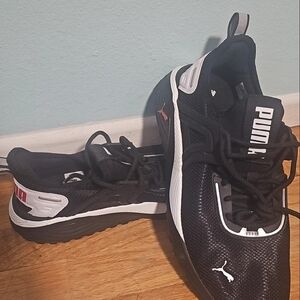 Puma Black and White Athletic Shoes